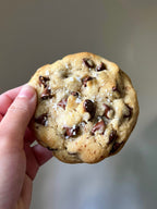Chocolate Chip Cookies (8-pack)