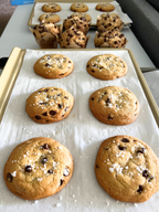 Chocolate Chip Cookies (8-pack)